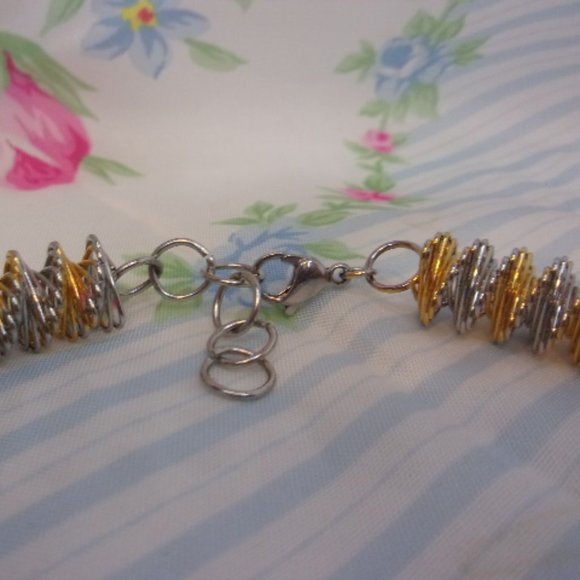 Gold Silver Spring Coil Wire Necklace 21" L - Picture 5 of 6